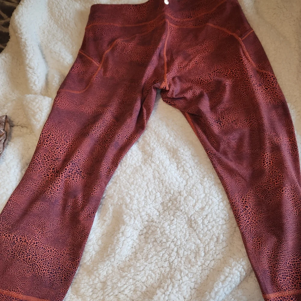 lululemon athletica Pink Coral Patterned Leggings